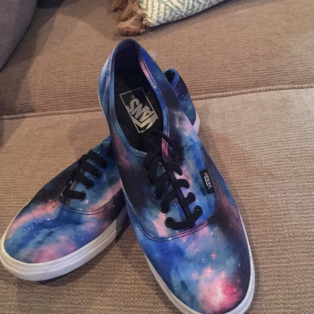Cosmic Galaxy Vans